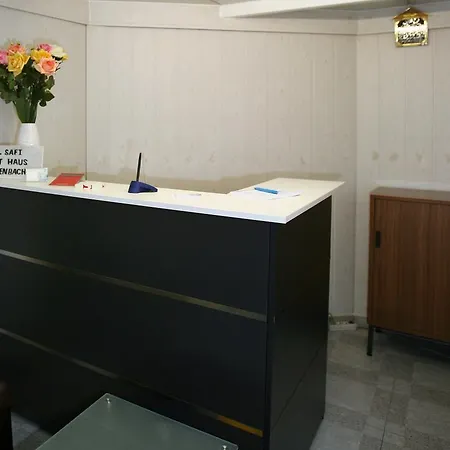 Gastehaus-offenbach Guest house *